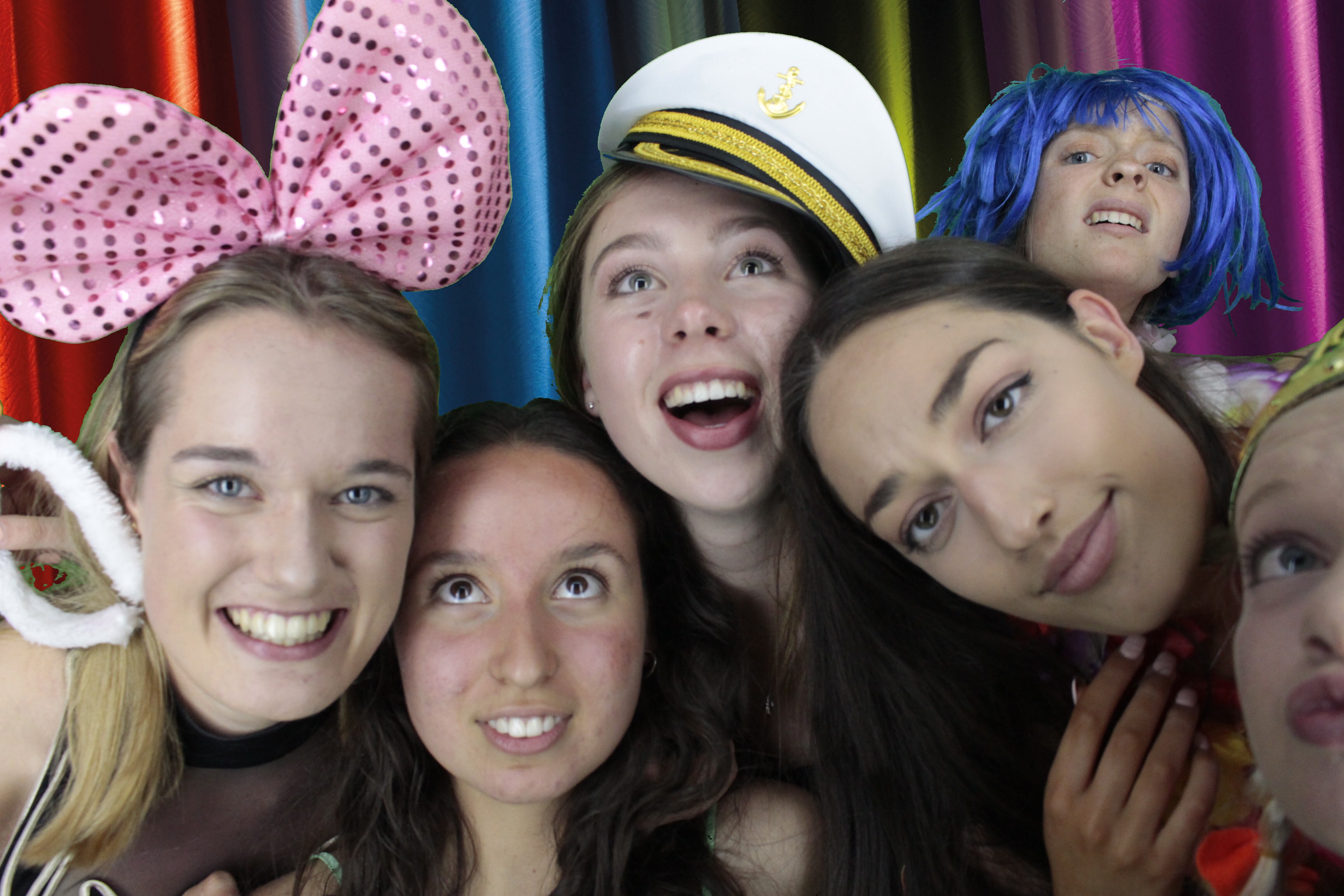 St Gabriel's Leavers 2019 | View more photos from the event at gallery.myphotoboothexperience.co.uk/u/MyPhotoBoothExperienceLtd/St-Gabriels-Leavers-2019